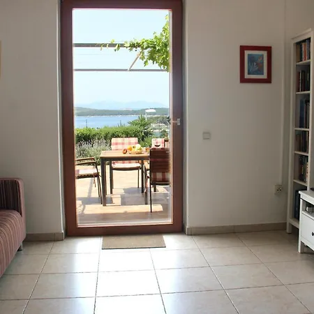 Apartment Giardino Hvar Town