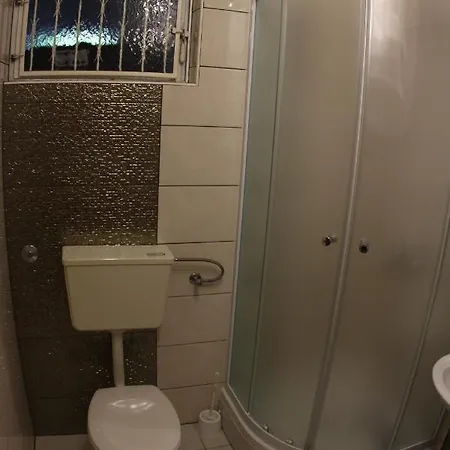Giardino Apartment *