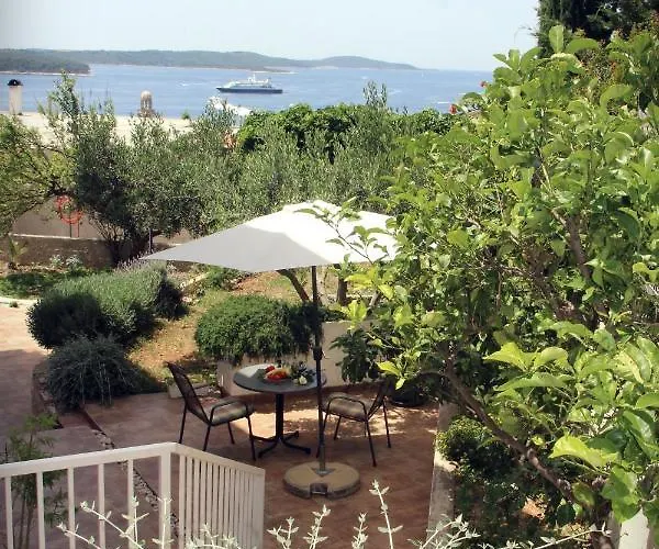 Giardino * Hvar Town